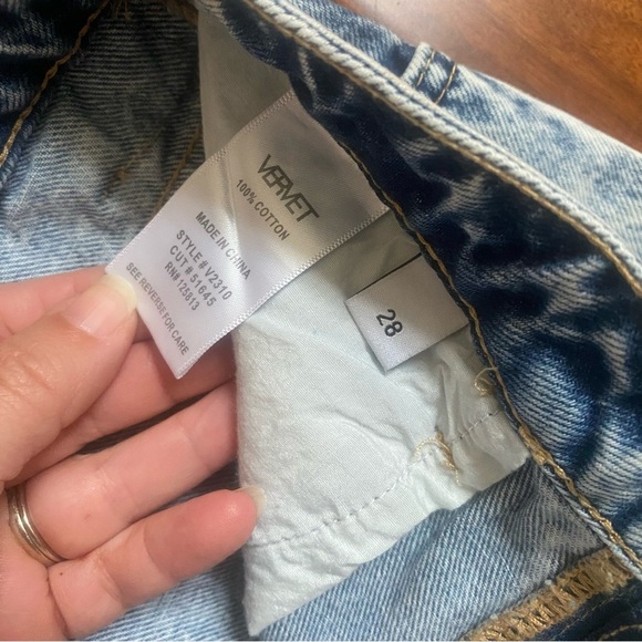 Vervet Womens Jeans Size 28 Blue Light Wash Denim Mom Distressed Pants Bottoms - Picture 3 of 7